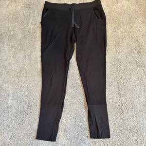 Women’s gap body black pants size small
